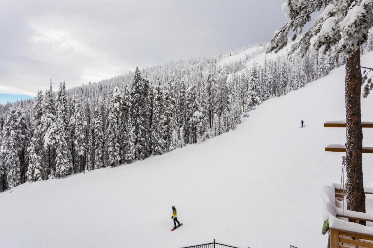 Nest On Perfection - Newly Renovated Ski In Ski Out Mountain View Condo Big White Exterior foto